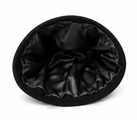 The Slouch in Black - COSI & co.